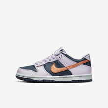 Women's / GS Nike Dunk Low SE "Violet Frost Copper Swoosh" (DX1663-400)