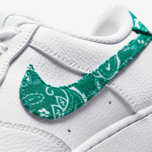 Women's Nike Air Force 1 Essential "Malachite" Paisley Pack (DH4406-102)