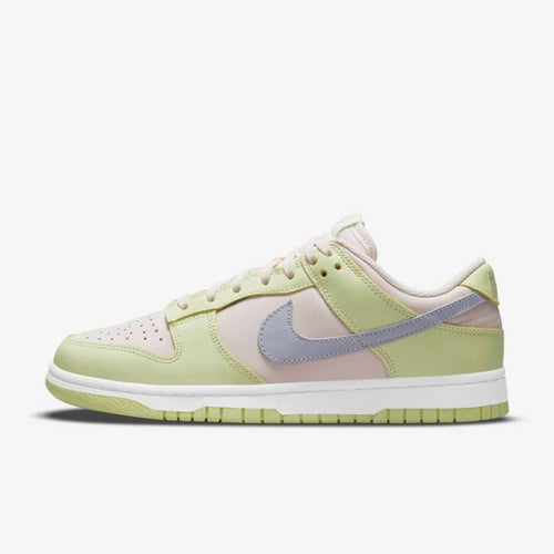 Women's Nike Dunk Low 