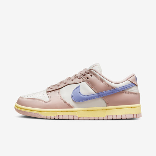 Women's Nike Dunk Low 