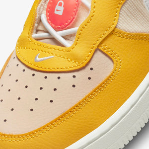 Younger Kids / PS Nike Air Force 1 Toggle (Yellow Ochre/Summit White)(DQ0365-700)