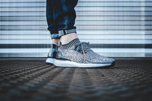 Adidas Ultraboost Uncaged Superbowl Pack Silver boost