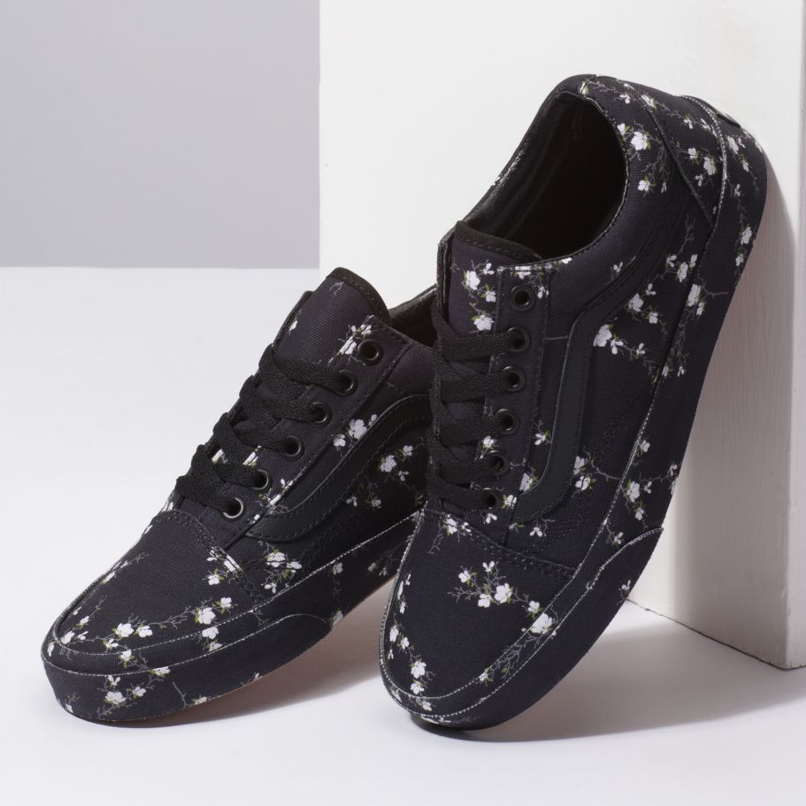 Vans authentic midnight deals floral